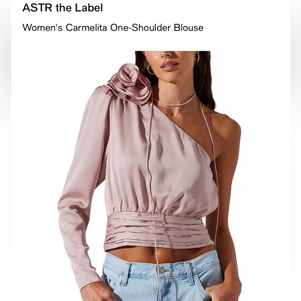 New Astr Women's One-Shoulder Blouse - Rose